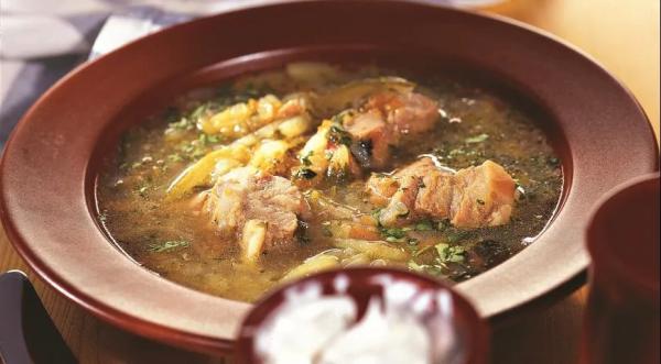 Картофельный суп со свининой по-латышски